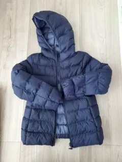 美品！ユニクロジャンパー　130　男女兼用