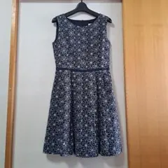 エマジェイムス花柄刺繍ワンピース9号ノースリーブ清楚