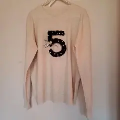 【新品】長袖ニット クリーム色 数字5刺繍 M〜L