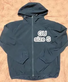 Sサイズ　GU ジーユー UVカット ウィンドプルーフシェルパーカー　紺