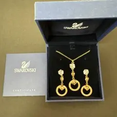 SWAROVSKI ネックレス ピアス セット ゴールドカラー　フープピアス