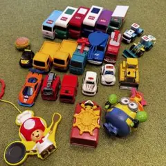 トミカ カルピス 三ツ矢 ウィルキンソン  アサヒ　車のおもちゃ　消防車