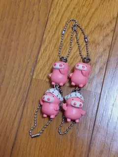 ブタ　キーホルダー　yujin 平成レトロ 当時物