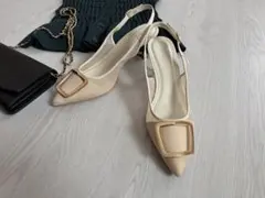 14500円新品♡スコットクラブ購入 ホワイトゴールドヒール 38のサムネイル