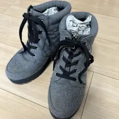 グレー レースアップブーツ ヒール5cm