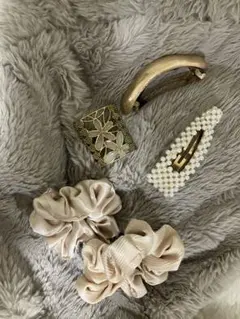 ヘアアクセサリーセット（クリップ・シュシュ）