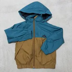 子供用フード付きジャンパー　130センチ