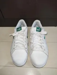 PUMA ホワイト/グリーン スニーカー