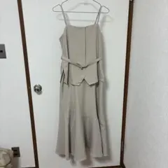 ベージュ ビスチェドッキングワンピース　Fサイズ