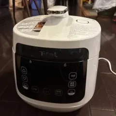 T-fal ラクラ・クッカー コンパクト電気圧力鍋 本体のサムネイル