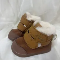 Item thumbnail for item 695594b0-8fb8-4485-8742-bdbac2b35603