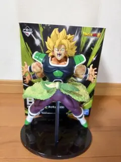 レア(?)缶バッチ付き！一番くじB賞 超サイヤ人ブロリー フィギュアおまけ付き！のサムネイル