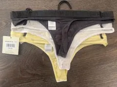【新品】Calvin Klein カルバンクライン Tバック 3枚セットのサムネイル