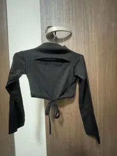ダンス衣装　ヘソ出し　黒
