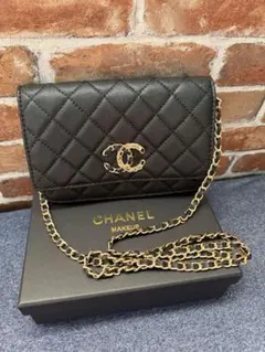 CHANELノベルティブラックレザー クラッチバッグ