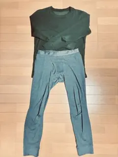 UNIQLO　ユニクロ　超極暖上下セット