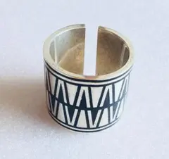 Item thumbnail for item d86815e0-754a-4eb5-a6b8-098d0fcca60c