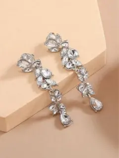 イヤリング ドレス