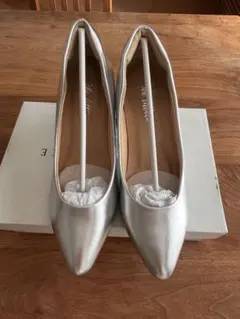 【新品】神戸レタス シルバー 機能系ポインテッドトゥパンプス7cmヒールLサイズ