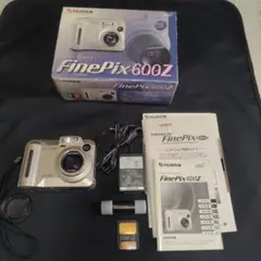 FUJIFILM オールドデジカメ FinePix 600Z 美品のサムネイル