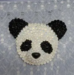 ラインストーン　パンダ　ブローチ