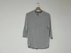 【美品】Under Armour グレー 長袖シャツ S