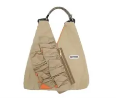 RISLEY × OUTDOOR / トライアングルフリルバッグ　ベージュのサムネイル