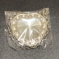 【匿名発送、未使用】バッグハンガー　キラキラ　ハート型　チャーム