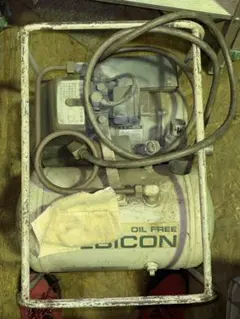 日立 HITACHI 業務用掃除機 CF-V100S3 昭和レトロ 大型 - メルカリ