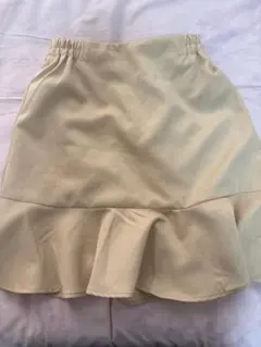 クリーム色 フレアスカート ゴムウエスト