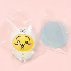 ナガノのくま×ちいかわ うさぎにかぶられたナガノくま フィギュアマスコットのサムネイル