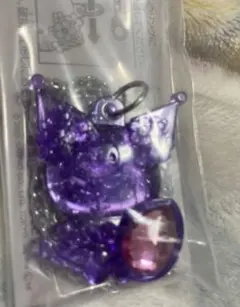 紫色キャラクター型ストラップ