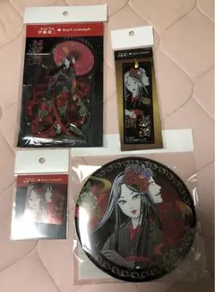 伊藤潤二　着物富江　BIG缶バッジ　アクリルスタンド　サンリオ　キティ　セット