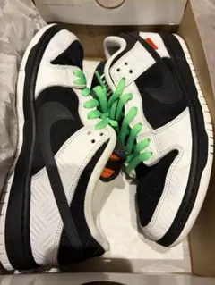 TIGHTBOOTH Nike SB Dunk Low Pro QS