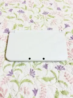 Newニンテンドー3DSLL パールホワイト　IPS液晶