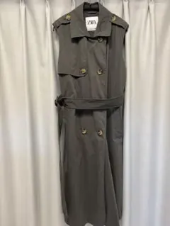 ZARA カーキートレンチコート　ワンピースにも