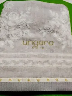 【新品未使用】UCHINOタオル　ungaro バスタオル グレー 花柄 刺繍のサムネイル
