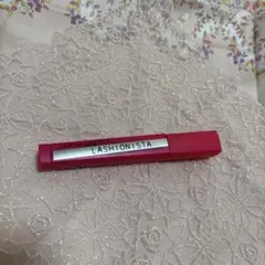 Maybelline ラッシュニスタN マスカラ　ブラック