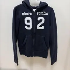 アバクロ　パーカー　キッズ　Ｍ