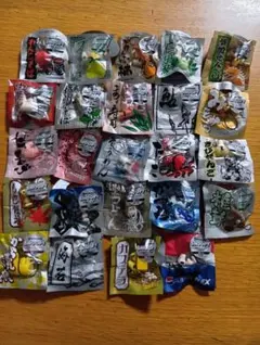 ペプシ✕スヌーピー全国おいしいものアクセサリー24種