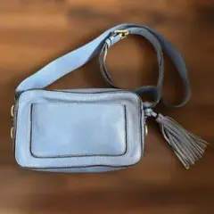 コールハーン レザー ショルダーバッグ タッセル付き　水色