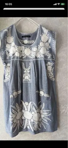 [ZARA]花柄刺繍入りコットンノースリーブ　チュニック