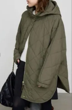 売り切り　スローブイエナ　撥水パッディド　フーディー　ポンチョ　カーキ