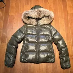 DUVETICA デュベティカ adhara ダウンジャケット