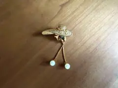 昭和レトロ 帽子とパールのブローチ