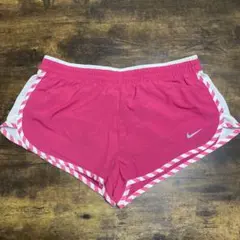 NIKEショートパンツ　ドライフィット　ランニングパンツ