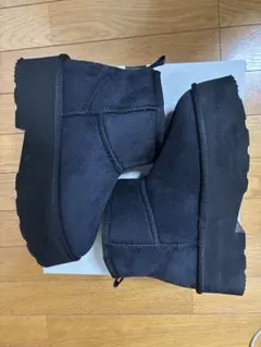 厚底ブラックショートブーツのサムネイル
