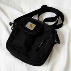 Carhartt ブラック ショルダーバッグ