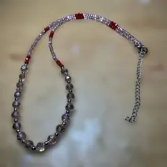キラキラピンクと赤いネックレス　約51＋6cm
