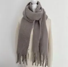 【未使用】ブークレーマフラー　グレー　レディース　匿名配送